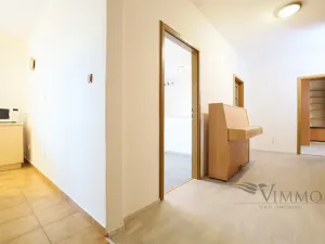 Pronájem bytu 3+1, České Budějovice - České Budějovice 2, K. Chocholy, 78 m2