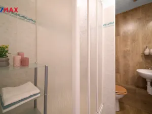 Prodej bytu 1+1, Trutnov - Horní Staré Město, Rozmarýnová, 32 m2