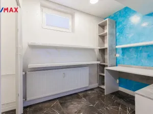 Prodej obchodního prostoru, Karlovy Vary - Rybáře, Konečná, 72 m2