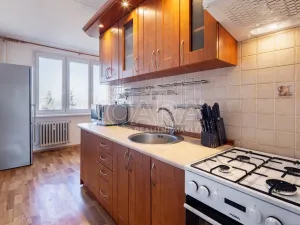 Pronájem bytu 3+1, Praha - Hostivař, Bělinského, 84 m2