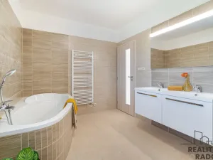 Pronájem rodinného domu, Moravičany, 183 m2