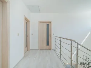 Pronájem rodinného domu, Moravičany, 183 m2