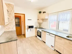 Pronájem bytu 2+1, Velké Přítočno, 63 m2