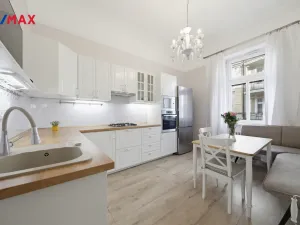 Prodej bytu 3+kk, Karlovy Vary, Koptova, 78 m2