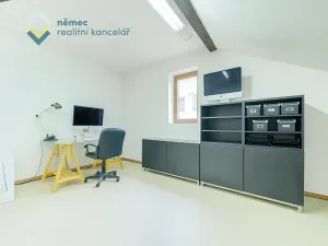 Pronájem kanceláře, Praha - Holešovice, Dělnická, 44 m2