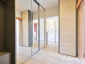 Pronájem bytu 3+1, Brno, Zikova, 74 m2