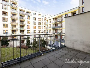 Pronájem bytu 2+kk, Praha - Kunratice, Pod Haltýřem, 47 m2
