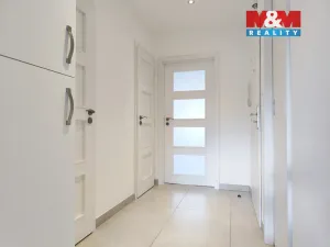 Pronájem bytu 2+1, Praha - Libeň, Drahobejlova, 57 m2