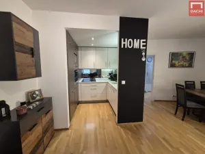 Prodej bytu 2+kk, Statenice, Zelená, 61 m2