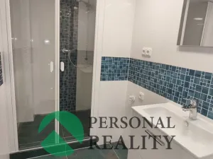 Pronájem bytu 3+kk, Praha - Karlín, Urxova, 67 m2