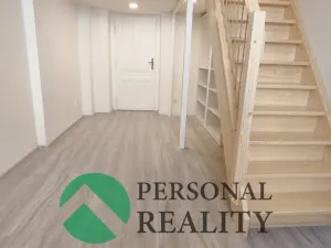 Pronájem bytu 3+kk, Praha - Karlín, Urxova, 67 m2