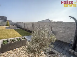 Prodej rodinného domu, Pohořelice, U Větrolamu, 160 m2