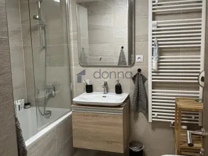 Pronájem bytu 2+kk, Praha, Sanderova, 59 m2