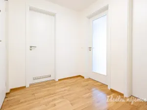 Pronájem bytu 2+kk, Praha - Vysočany, Fafkových, 54 m2