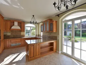 Pronájem rodinného domu, Praha - Nebušice, Spojová, 600 m2