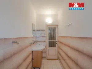 Pronájem bytu 3+1, Benešov, Na Tržišti, 74 m2