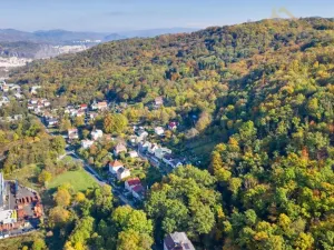 Prodej bytu 4+1, Ústí nad Labem - Ústí nad Labem-centrum, Hostovická, 240 m2