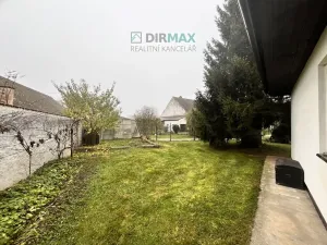 Pronájem rodinného domu, Lužany, 115 m2