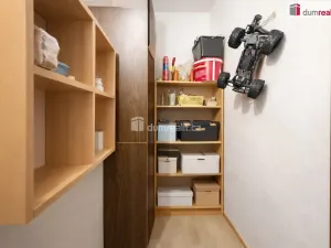 Prodej bytu 3+1, Ústí nad Labem - Mojžíř, Peškova, 69 m2