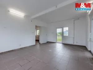 Prodej rodinného domu, Karlovy Vary - Bohatice, Na Stezce, 182 m2