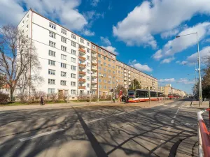 Prodej bytu 3+1, Praha - Strašnice, U kombinátu, 77 m2