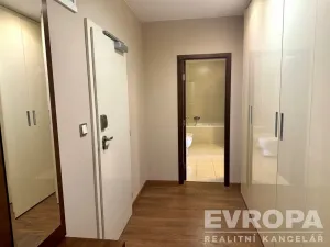 Prodej bytu 3+kk, Plzeň - Jižní Předměstí, U Borského parku, 78 m2