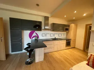 Pronájem bytu 2+kk, Olomouc, Jarmily Glazarové, 47 m2