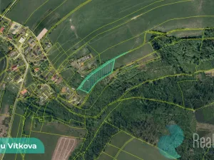 Prodej podílu 1/4 louky, Vítkov, 2776 m2