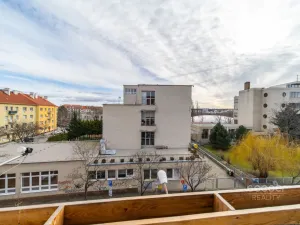 Pronájem bytu 2+kk, Praha - Vysočany, Prouzova, 49 m2