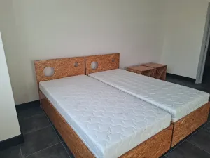 Pronájem bytu 1+kk, Praha, Pod altánem, 31 m2