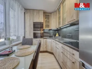 Prodej bytu 3+1, Horní Bříza, Tovární, 69 m2