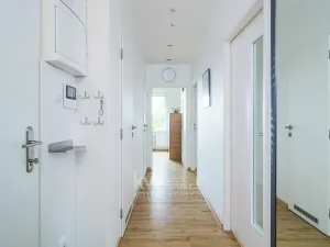 Pronájem bytu 3+1, Praha - Střešovice, Střešovická, 77 m2