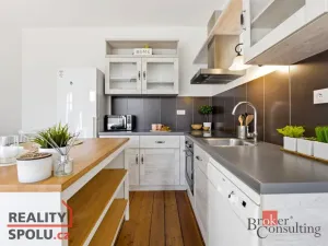 Prodej bytu 2+kk, Hradec Králové, Pospíšilova, 44 m2