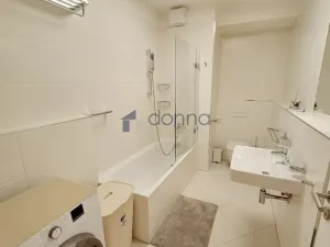 Pronájem bytu 2+kk, Praha, Huppnerova, 54 m2