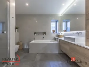 Prodej rodinného domu, Zlonín, U Rybníka, 291 m2