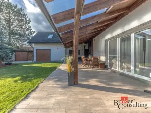 Prodej rodinného domu, Zlonín, U Rybníka, 291 m2