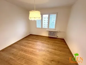 Pronájem bytu 3+1, Plzeň, Družby, 77 m2