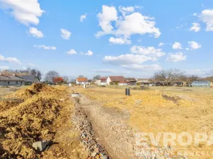 Prodej pozemku pro bydlení, Zvěstovice, 592 m2