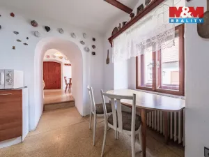 Prodej rodinného domu, Jankov - Holašovice, 250 m2