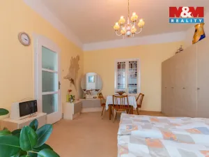 Prodej bytu 4+1, Karlovy Vary - Bohatice, Jáchymovská, 102 m2