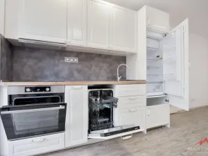 Prodej bytu 2+kk, Děčín - Děčín IV-Podmokly, Raisova, 52 m2