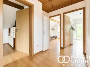 Prodej rodinného domu, Valašská Polanka, 350 m2