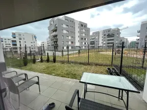 Pronájem bytu 2+kk, Praha - Hloubětín, Granitova, 56 m2
