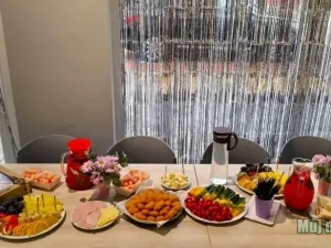 Pronájem restaurace, Praha - Černý Most, 55 m2