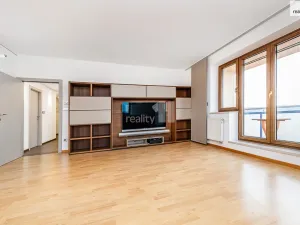 Pronájem bytu 2+kk, Praha - Vršovice, Smolenská, 78 m2