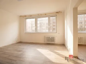 Pronájem bytu 1+1, Praha - Hlubočepy, Lamačova, 32 m2