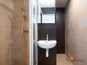 Pronájem bytu 1+1, Praha - Hlubočepy, Lamačova, 32 m2