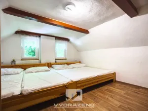 Prodej ubytování, Dolní Dvůr, 149 m2