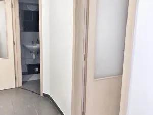 Pronájem bytu 2+kk, Praha - Smíchov, Grafická, 45 m2