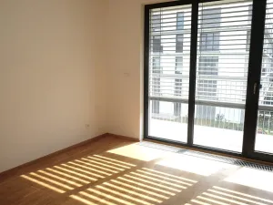 Pronájem bytu 2+kk, Praha - Hodkovičky, V náklích, 68 m2